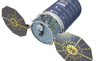 Automatyczny statek transportowy Cyngus (enhanced) / Credit: Orbital ATK