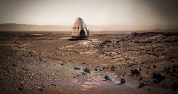 Grafika prezentująca kapsułę Red Dragon na Marsie / Credits - SpaceX