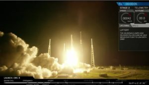 Start rakiety Falcon 9R w ramach misji CRS-9 / Credits: SpaceX