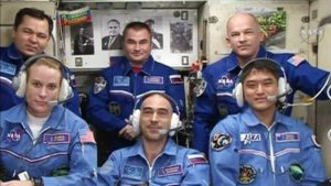 Aktualna załoga ISS - Ekspedycja 48 / Credits - NASA TV