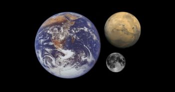 Ziemia, Księżyc i Mars - większość misji kosmicznych ostatnich lat skupia się wokół tych obiektów / Credits - NASA