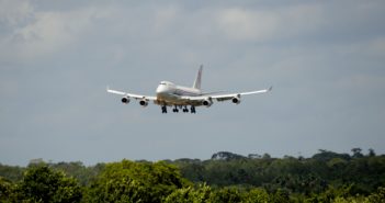 Lądowanie B747 z 4 satelitami Galileo, Gujana Francuska, 6 września 2016 / Credit: ESA - P. Muller