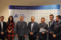 Podpisanie umowy na przygotowanie studium wykonalności dotyczące przyszłościowych technik i technologii kosmicznych / Mat. własne POLSA
