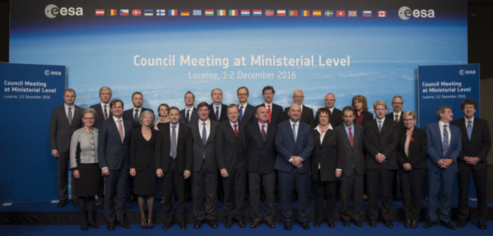 Uczestnicy Rady Ministerialnej ESA 2016 / Credits: ESA