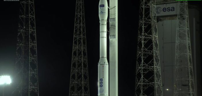 Tuż przed startem rakiety Vega z satelitą Sentinel-2B / Credits - Arianespace
