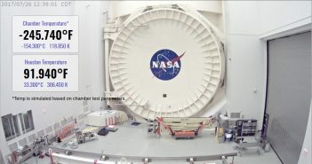 Widok na Komorę A i temperatury wewnątrz oraz na zewnątrz tej komory / Credits - NASA