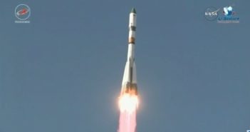 Start Sojuza-2.1a z Progressem MS-07 / Credits - NASA TV