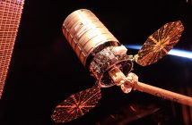 Cygnus OA-8 podczas odłączania od ISS. Zdjęcie astronauty NASA - Randy'ego Bresnik'a / Credits - NASA