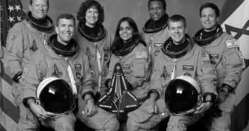 Załoga misji STS-107 / Credits - NASA