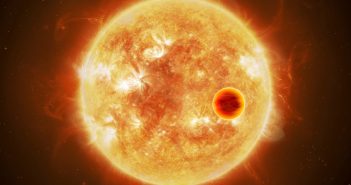 Gorący Jowisz krążący blisko swej gwiazdy / Credits - ESA/ATG medialab, CC BY-SA 3.0 IGO