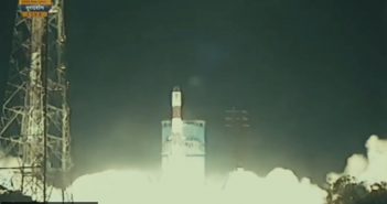 Start PSLV-XL - 12.04.2018 / Credits - ISRO, DD National