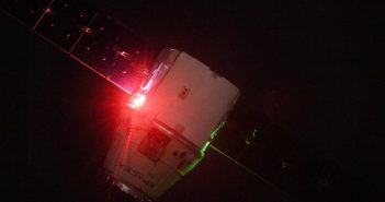 Dragon oddala się od ISS - misja CRS-14 / Credits - NASA