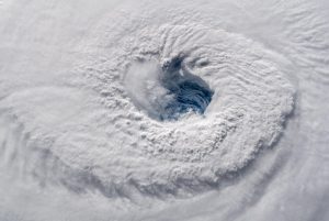 Oko huraganu Florence z pokładu ISS (12 września 2018) / Credits - ESA, Alexander Gerst