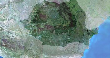 Mozaika zdjęć satelitarnych Rumunii / Credits - ESA, MERIS