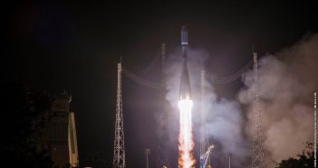 Start satelity MetOp / credits: ESA-CNES-Arianespace/Optique Video du CSG - JM. Guillon