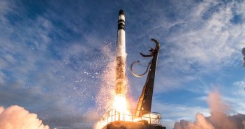 Start rakiety Electron z 16 grudnia 2018 / Rocket Lab