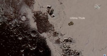 Porównanie wielkości 2014 MU69 i Plutona / Credits - NASA TV