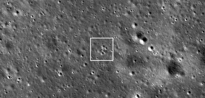 Rejon lądowania Chang'e 4 - obserwacje LRO z perspektywy zenitu (odległość 82 km) / Credits - NASA/GSFC/Arizona State University