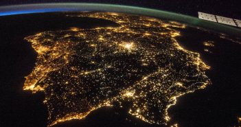 Spojrzenie na Półwysep Iberyjski z pokładu ISS (zdjęcie z 2017 roku) / Credits - NASA