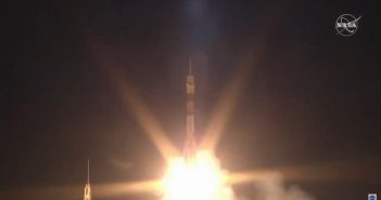 Start Sojuz MS-15 - 25.09.2019 / Credits - NASA TV