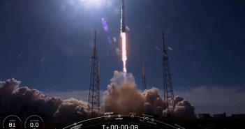 Początek misji CRS-19 / Credits - SpaceX