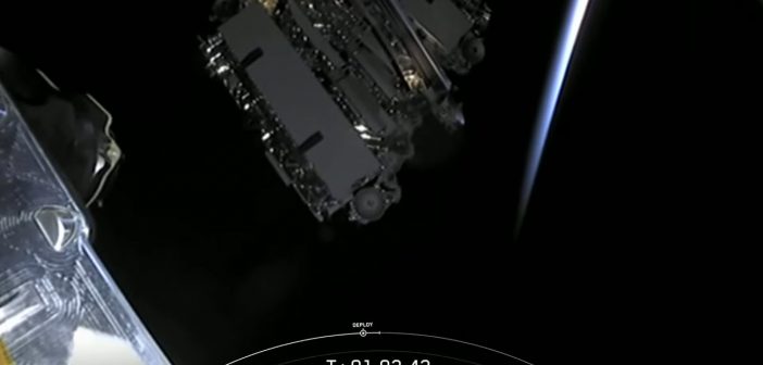 Uwolnienie czwartej paczki satelitów Starlink / Credits - SpaceX