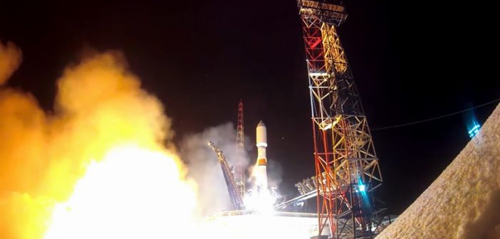 Start rakiety Sojuz-2.1b z satelitą Kosmos 2546 - 16.03.2020 / Credits - Roskosmos