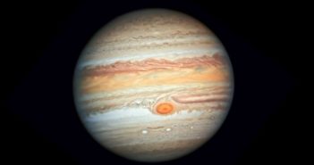 Jowisz okiem HST - czerwiec 2019 / Credits - NASA, ESA, Hubble