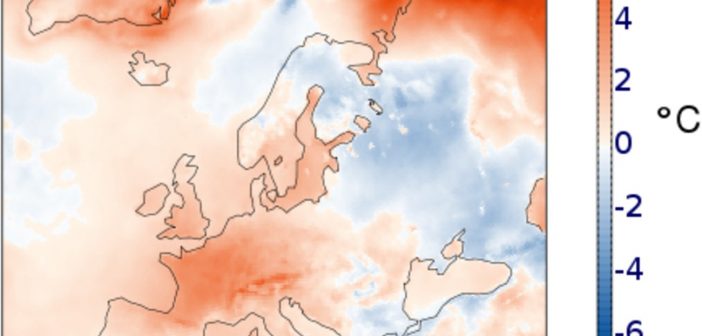 Warunki pogodowe w Europie w kwietniu 2020 (anomalia tempetatury powierzchni w stosunku do lat 1981 - 2018) / Credits - Copernicus Climate Change Service/ECMWF.
