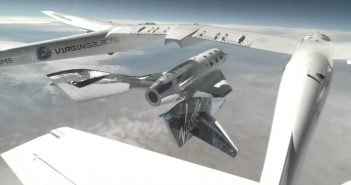 Tuż po odłączeniu VSS Unity spod WhiteKnightTwo - 01.05.2020 / Credits - Vrigin Galactic