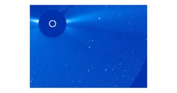 SOHO obserwuje małą kometę zbliżającą się do Słońca - 27 sierpnia 2020 / Credits - NASA, ESA