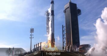 Start misji CRS-21 / Credits - SpaceX