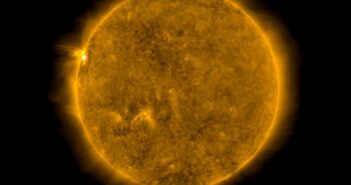 Tuż po fazie maksymalnej rozbłysku z 7 maja 2021 / Credits - NASA, SDO