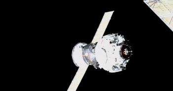 Priczał dociera do ISS / Credits - NASA TV