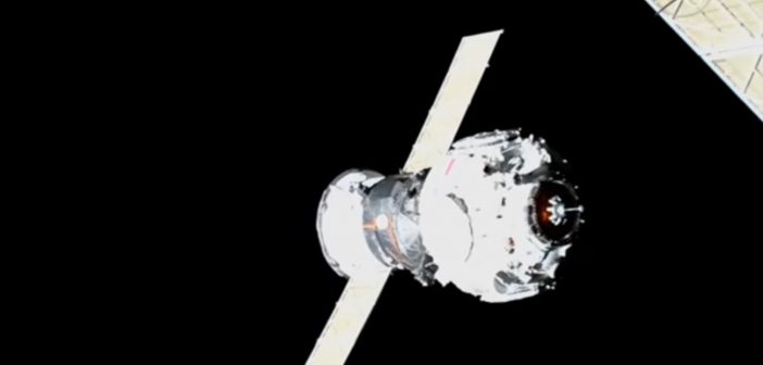 Priczał dociera do ISS / Credits - NASA TV