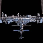 Koniec misji Crew-2 - widok na ISS (zdjęcie z 2021 roku)/ Credits - NASA