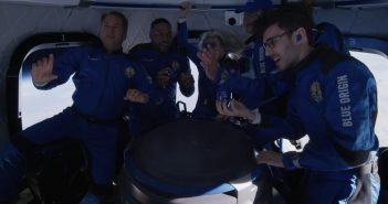 Kadr z misji NS-19 / Credits - Blue Origin