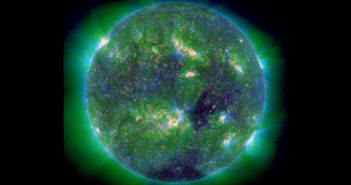 Słońce (na kilku falach spektrum) w dniu 15 stycznia 2022 / Credits - NASA, SDO