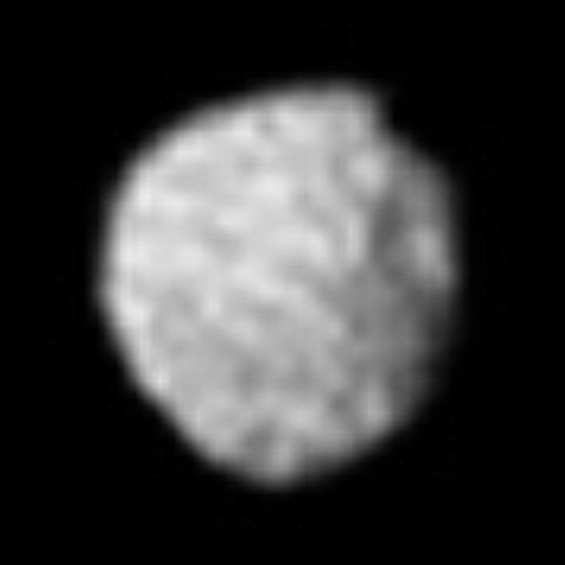 Księżyc Puck , sfotografowany w 1986 roku przez Voyagera 2 / Credits - NASA