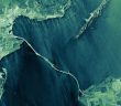 Most Krymski na cieśninie Kercz z danych satelitów ICEYE / Credits - ICEYE