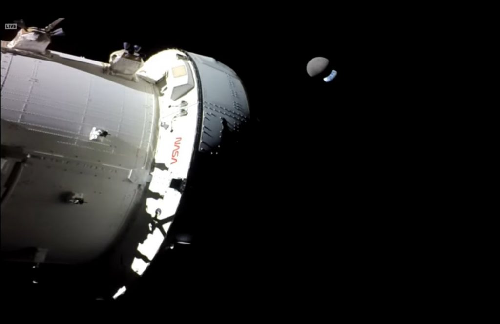 MPCV Orion, Księżyc i Ziemia - misja Artemis I / Credits - NASA, ESA