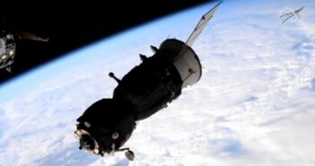 Sojuz MS-22 tuż po odcumowaniu od ISS - 28 marca 2023 / Credits - NASA TV