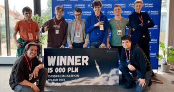 Zwycięzcy 5. Hackathonu Cassini / Credits - Blue Dot Solutions