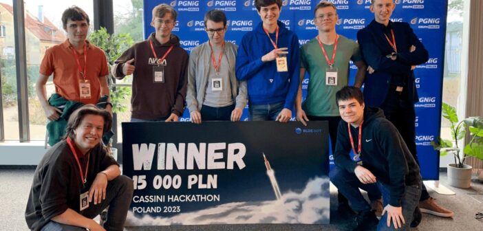 Zwycięzcy 5. Hackathonu Cassini / Credits - Blue Dot Solutions