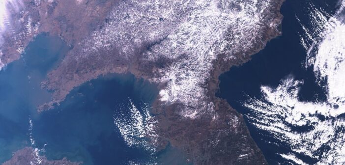 Północna część półwyspu koreańskiego w dniu 3 grudnia 2022 okiem satelity Sentinel-3 / Credits - UE, Sentinel-hub