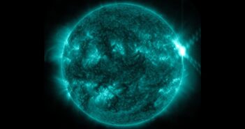 Faza maksymalna rozbłysku klasy X1.5 z 7 sierpnia 2023 / Credits - NASA, SDO