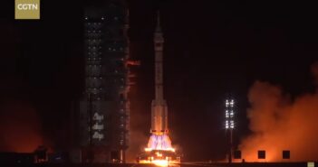 Początek misji Shenzhou-18 / Credits - CGTN