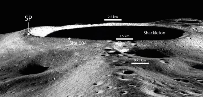 ShadowCam i krater Shackleton