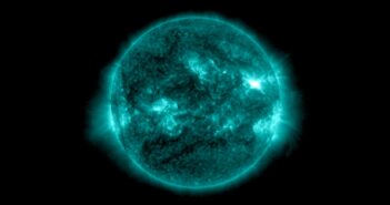 Faza maksymalna rozbłysku klasy X1.6 z 30 grudnia 2024 / Credits - GOES-16, NOAA