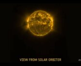 Solar Orbiter spogląda na biegun Słońca